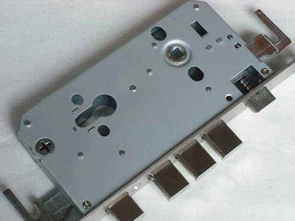 和田24小时上门开锁公司